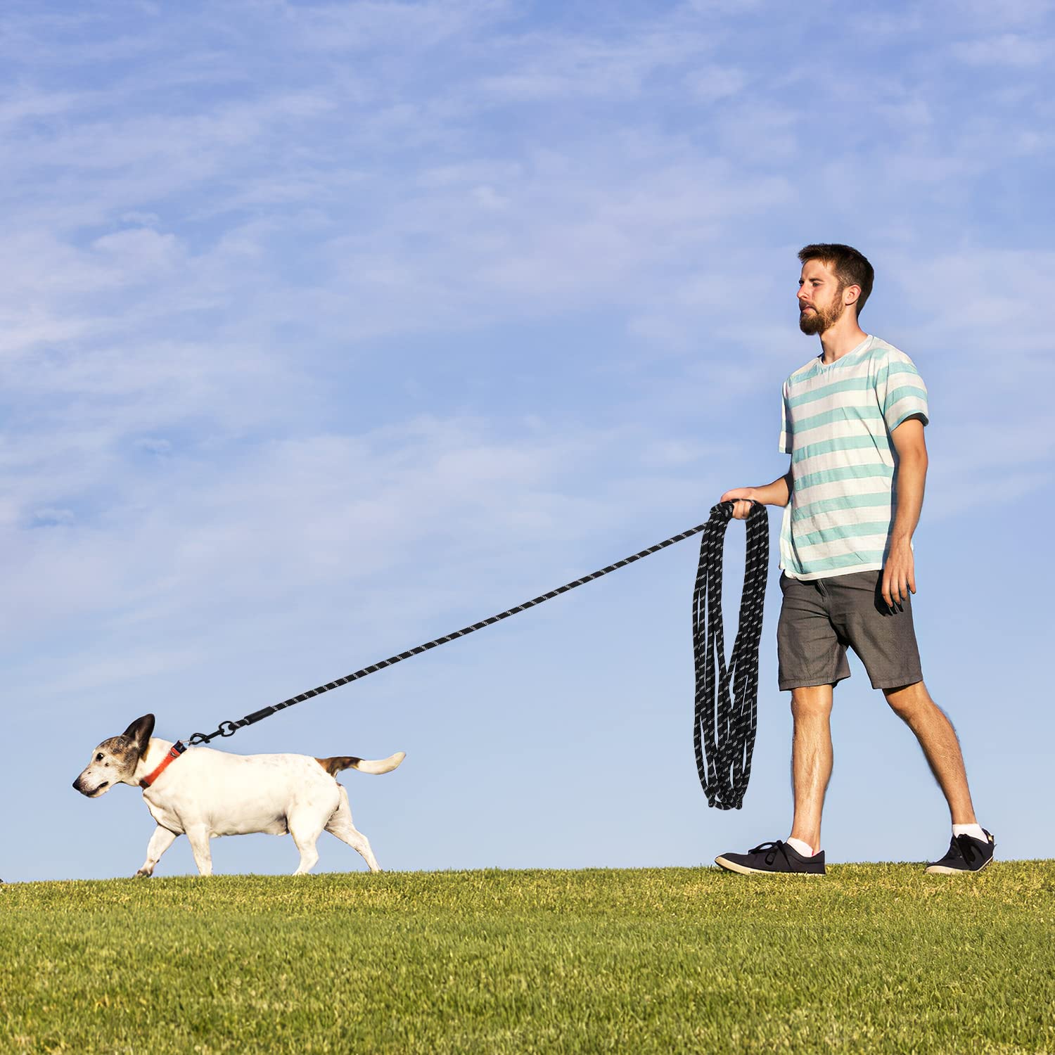 Hi Kiss Long Dog Leash ideal for hiking, training, and water activities.