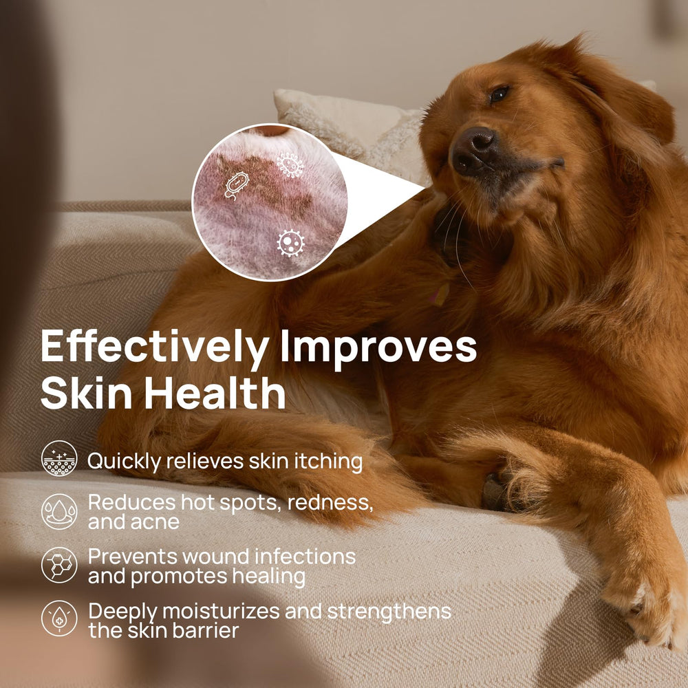 HICC PET Itch Relief Wipes pack open demonstrates easy access for quick treatment on the go.