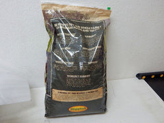 Higgins Sunburst Parrot Food fruit-vegetable mix closeup highlights colorful ingredients for enrichment.