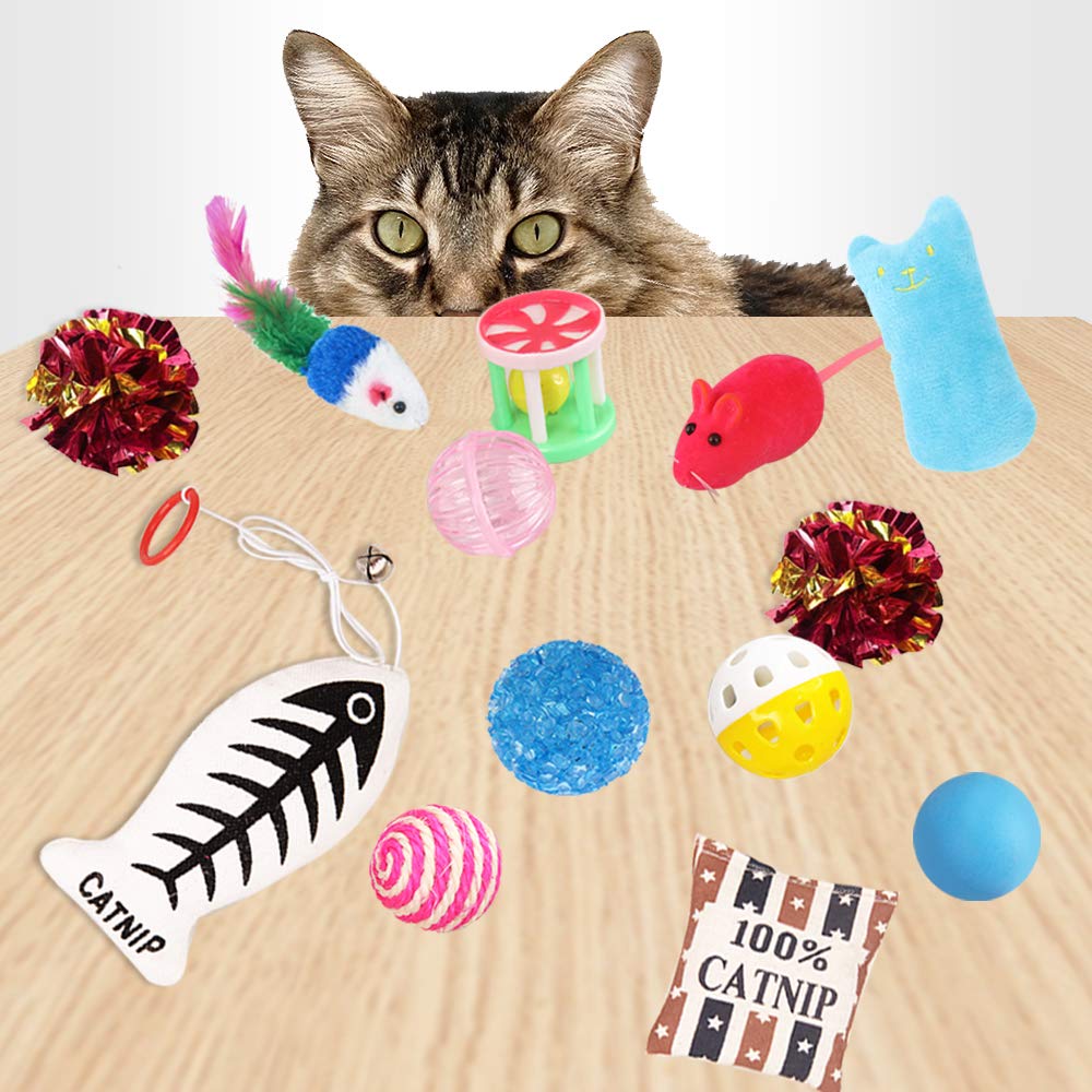 Highland Farms Select cat toys variety pack supports bonding time and active play.