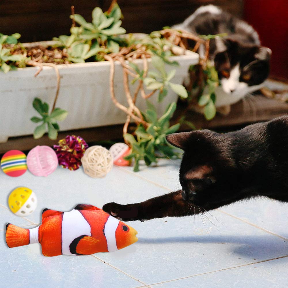 Highland Farms Select cat toys variety pack features diverse playthings for ongoing entertainment.
