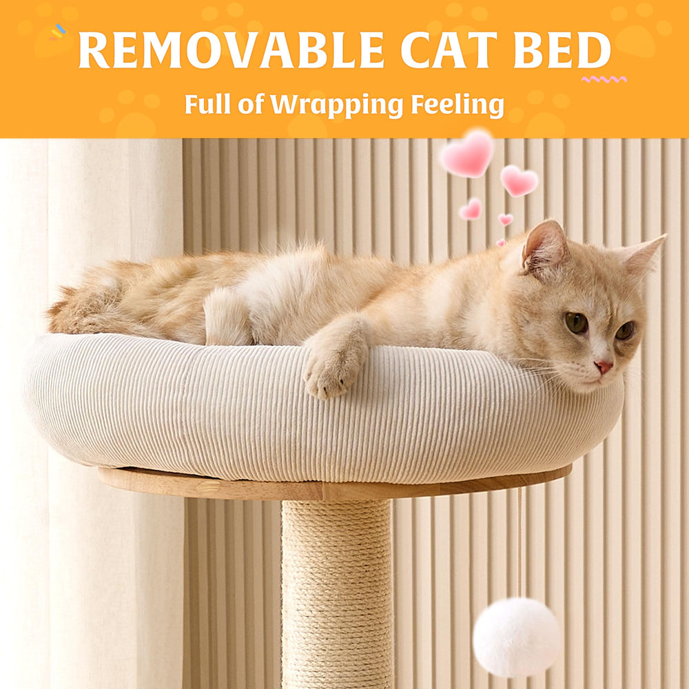 HITTITE scratching posts wrapped in white sisal rope for durability.