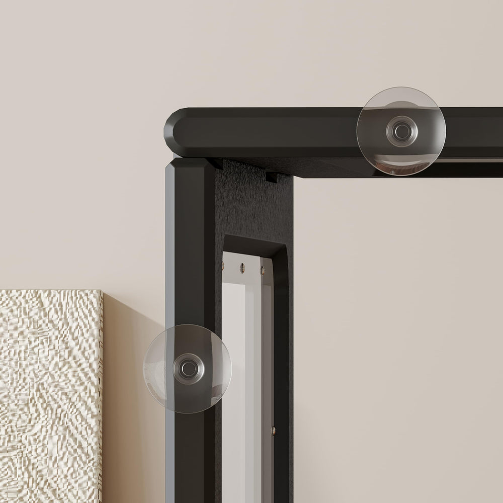 Hoencraft expandable dog-pen panels allow growth and flexible layouts.
