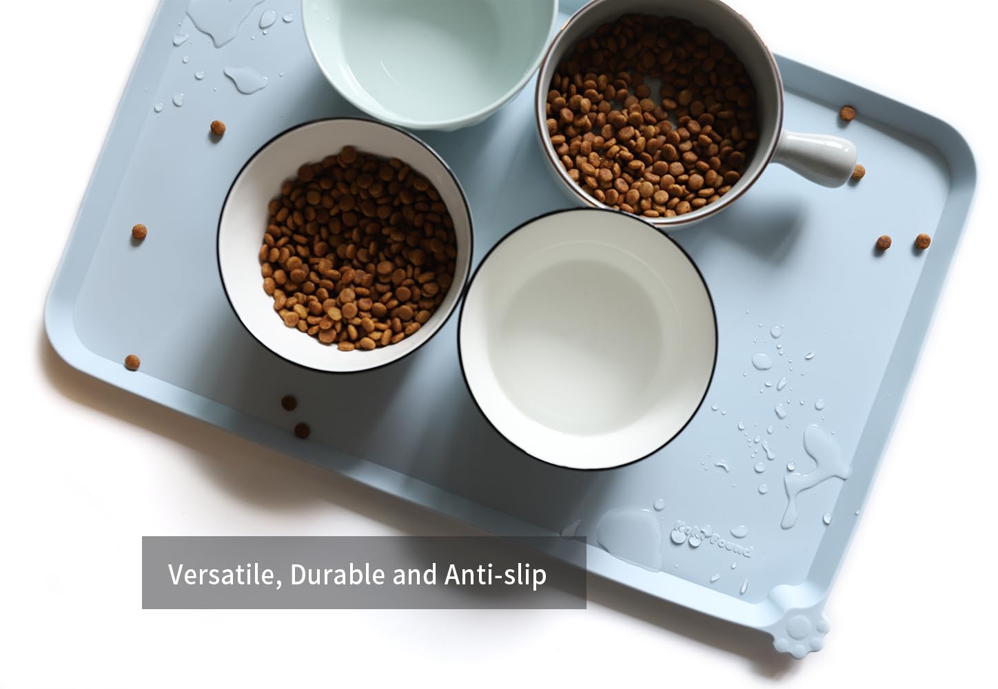 Hoki Found L silicone non-slip bowl mat frost in-use on carpet reduces mess