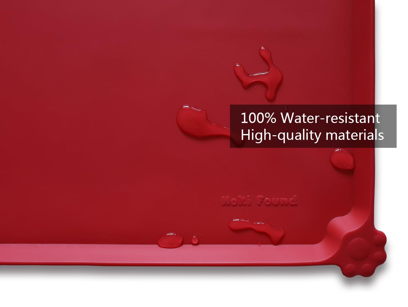 Hoki Found X-Large silicone mat on carpet during feeding reduces mess on floors.