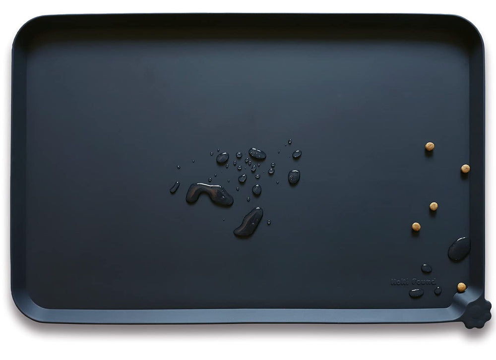 Hoki Found XX-Large silicone mat full-coverage keeps floors clean during meals.