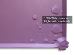 Hoki Found pet mat is waterproof and easy to clean after feeding.