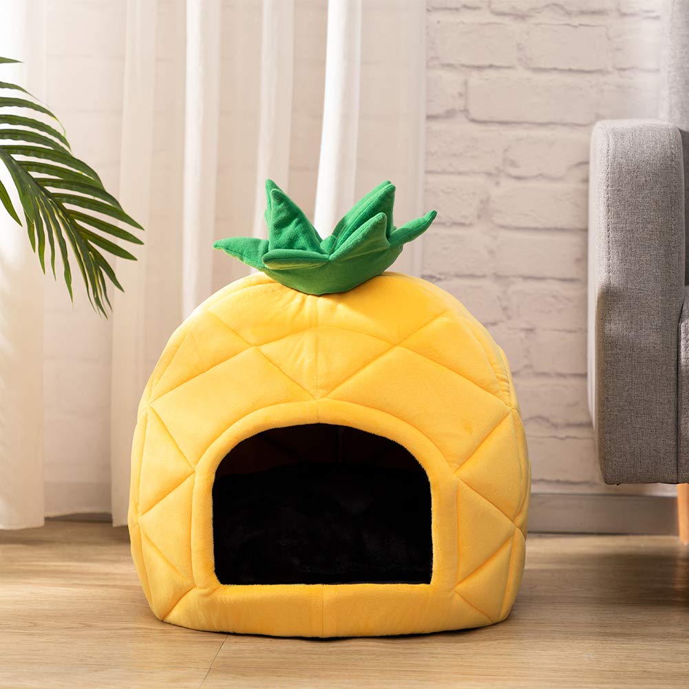Hollypet Cozy Pineapple Bed suitable for indoor and outdoor placement.