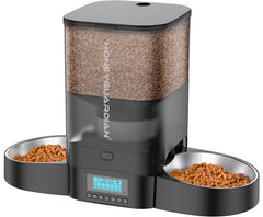 HoneyGuaridan dual-cat feeder showing equal distribution for calm meals and reduced competition.