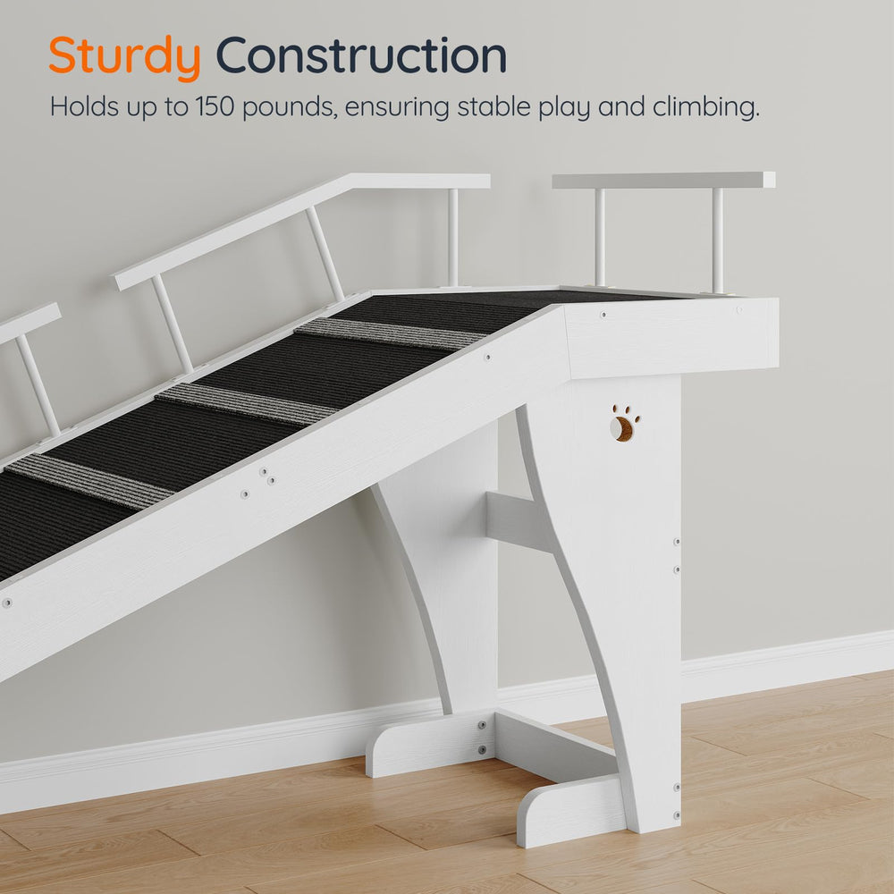 HOOBRO dog ramp in-use picture captures pet climbing with ease