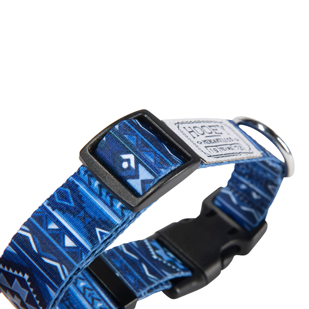 HOOEY Nomad side-release buckle makes on-off quick and easy during outdoor outings
