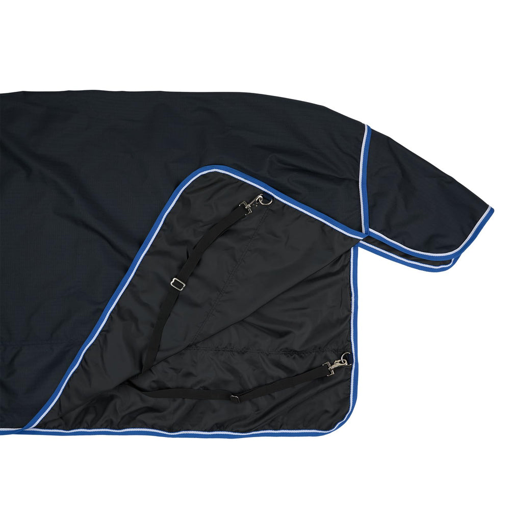 HORZE Glasgow blanket leg straps prevent slipping in wet weather.