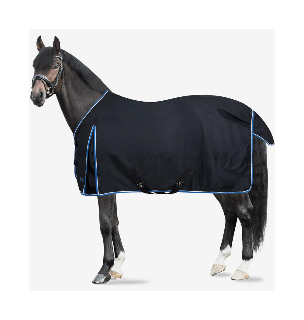 HORZE Glasgow shoulder gussets enable freedom of movement during active turnout.