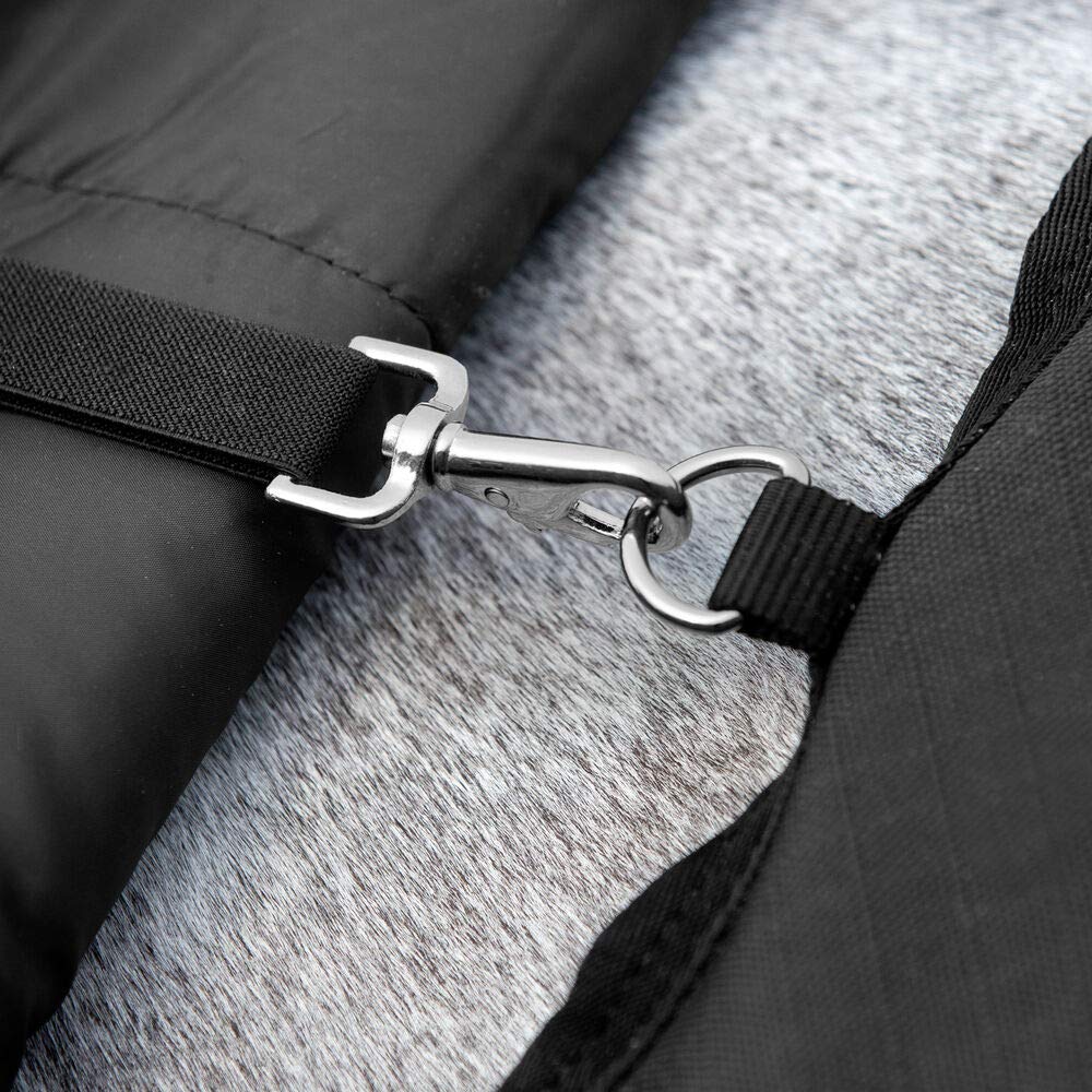 HORZE Nevada turnout blanket 200g fill balances warmth with breathability
