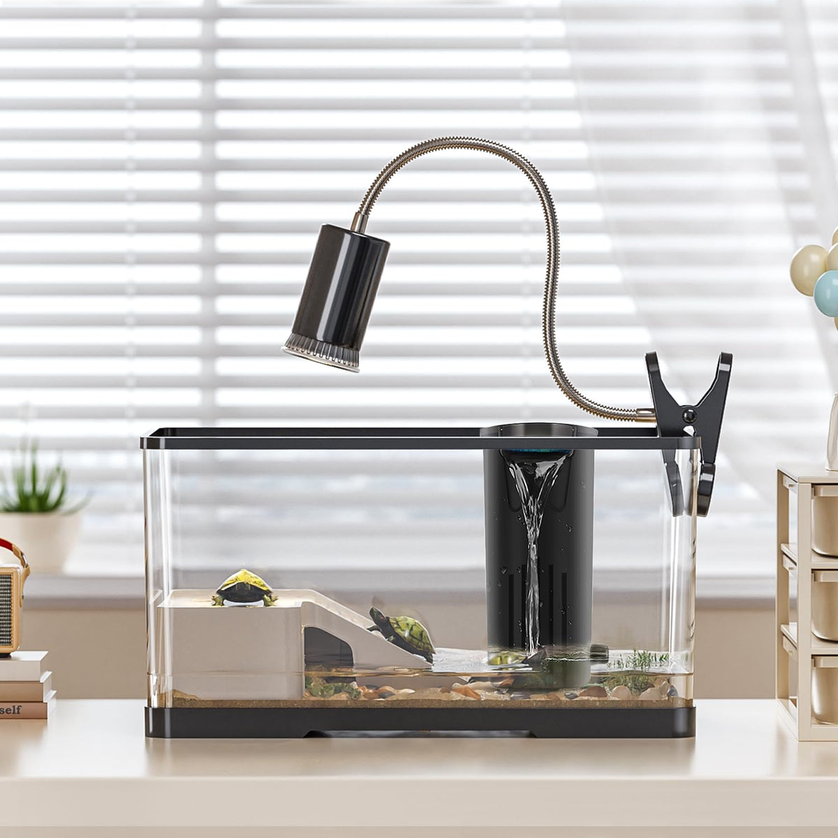 HSIFMATE Turtle Tank Kit front view highlights compact 4.7 gal habitat; easy setup.