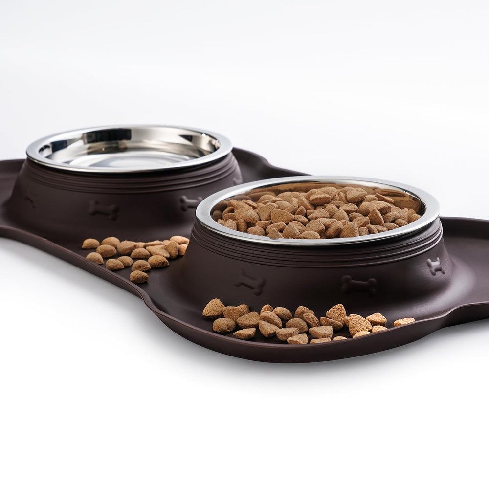 Hubulk pet food scoop included with the dinner set for convenient serving