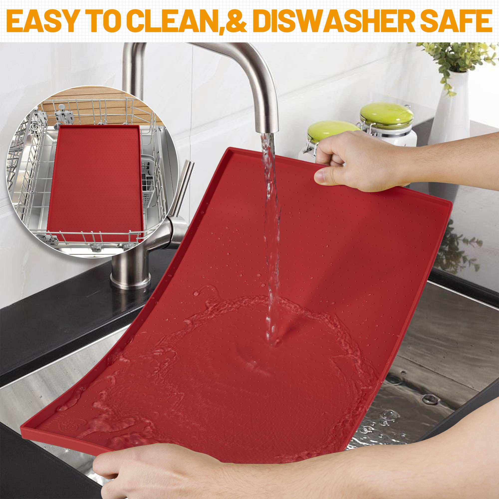 Hubulk red mat with 1-inch lip keeps water and food mess contained.
