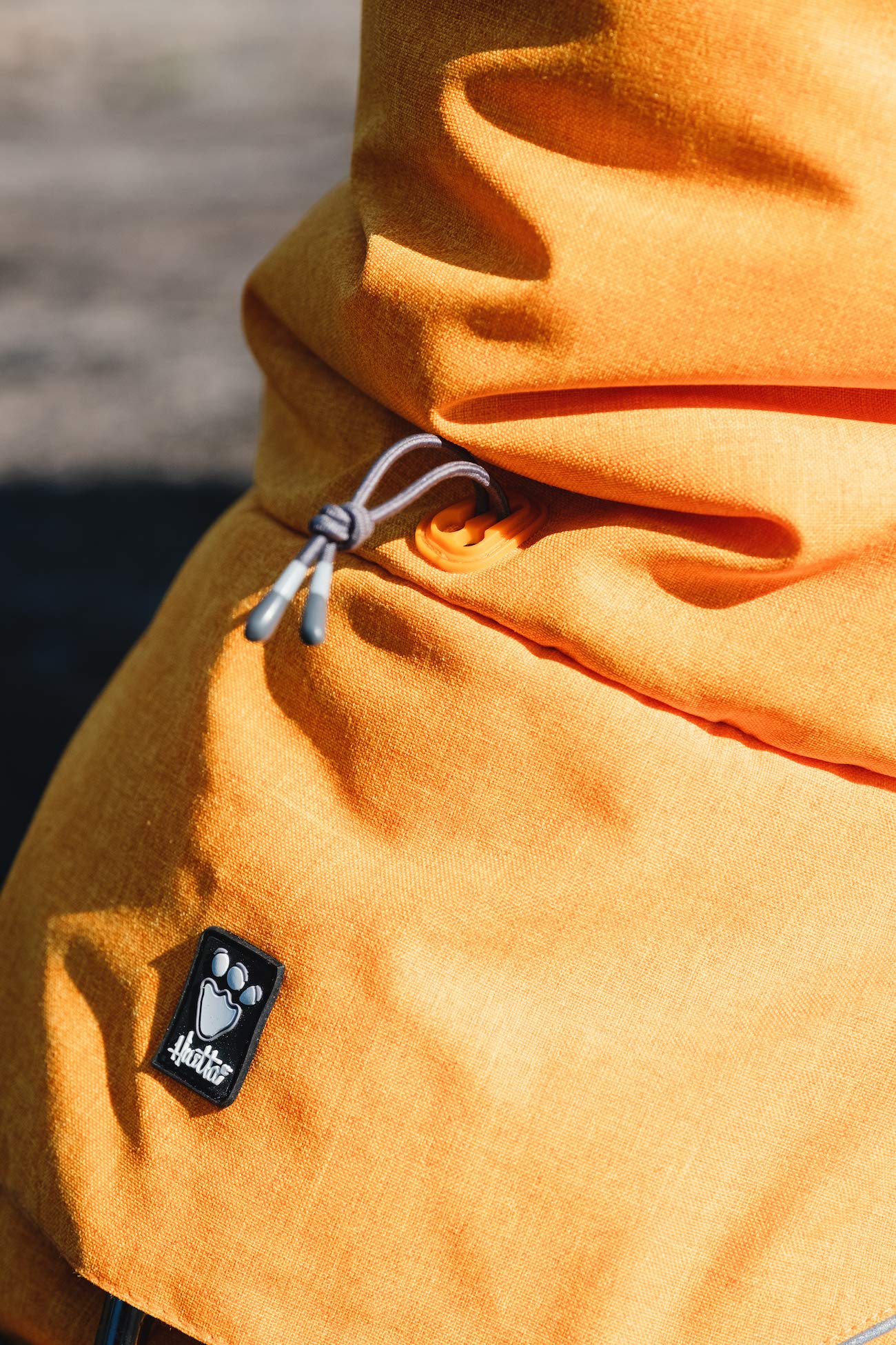 Hurtta Expedition Parka Bilberry reflective piping boosts visibility in low light