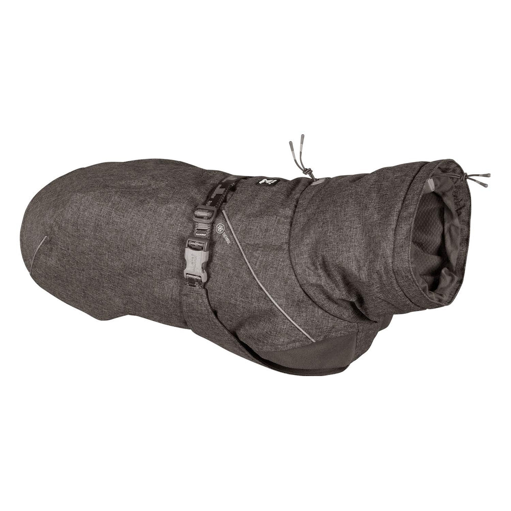 Hurtta Expedition Parka adjustable design ensures secure, comfortable fit