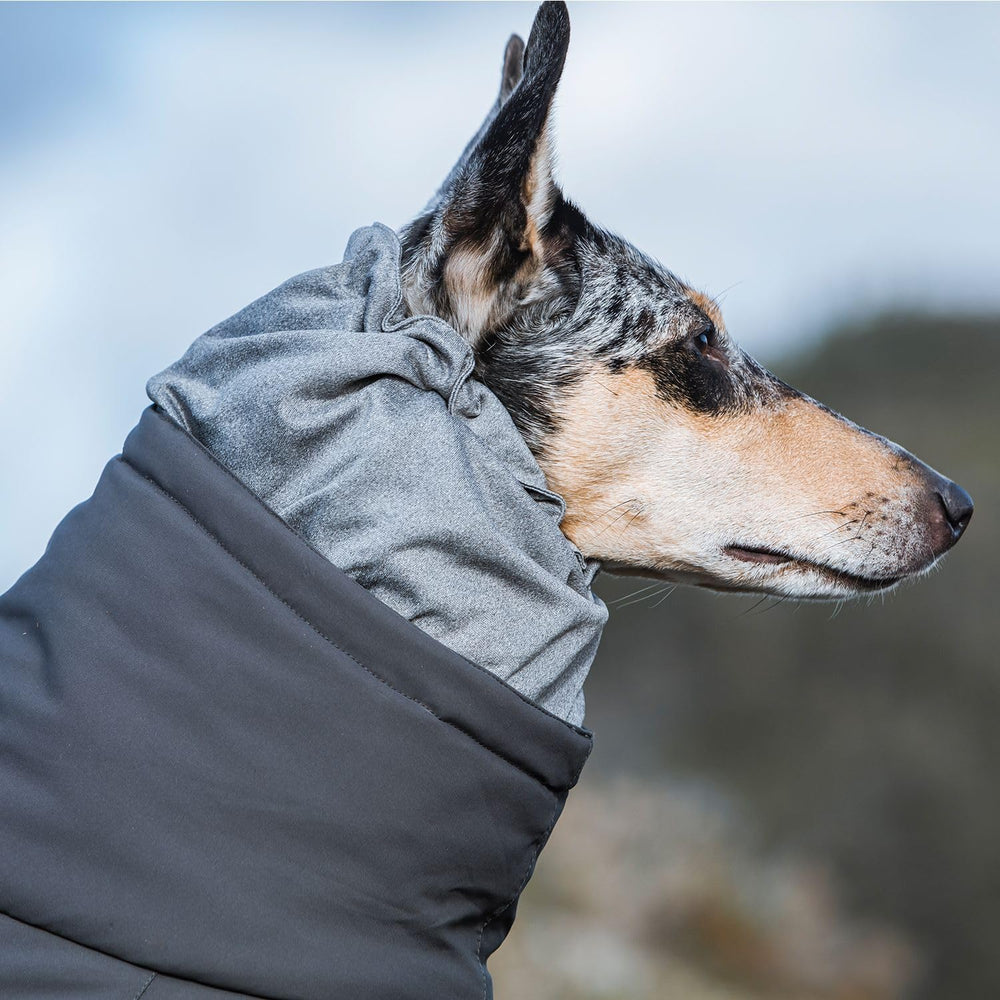 Hurtta Extreme Overall foil liner reflects heat to maintain warmth on chilly days.