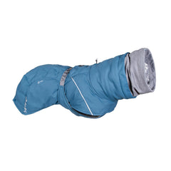 Hurtta Extreme Warmer III ECO Bilberry front view keeps dog warm on winter walks