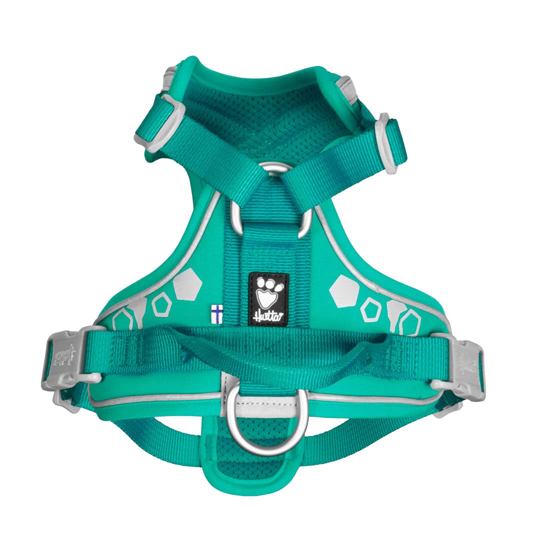Hurtta Weekend Warrior harness Peacock chest buckle close-up enabling easy on, no leg lifting.