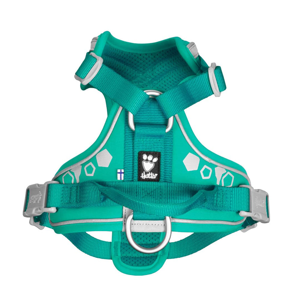 Hurtta Weekend Warrior harness Peacock chest buckle close-up enabling easy on, no leg lifting.