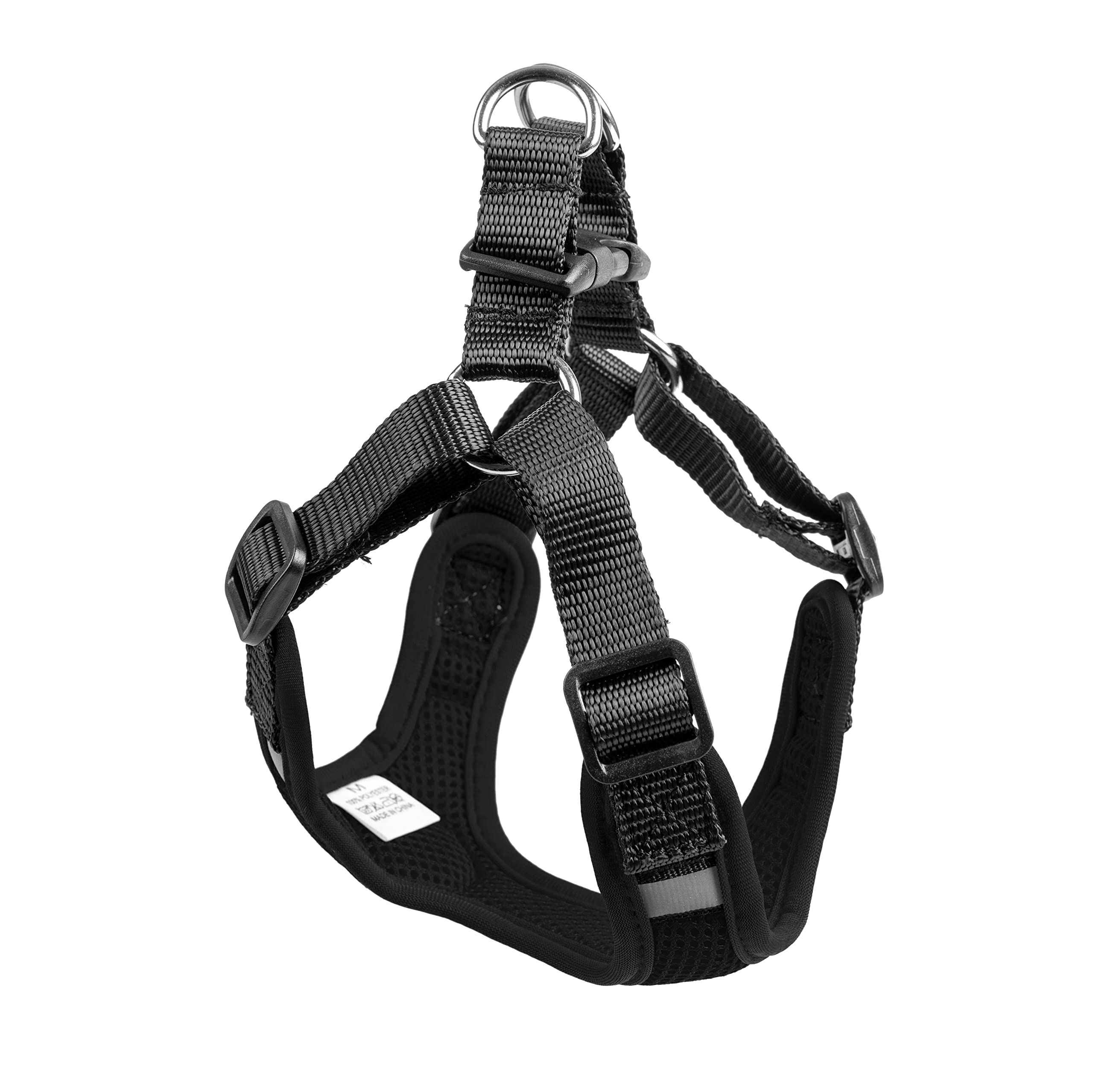 Huxley & Kent Scout LoPro harness in use during a relaxed outdoor jog.