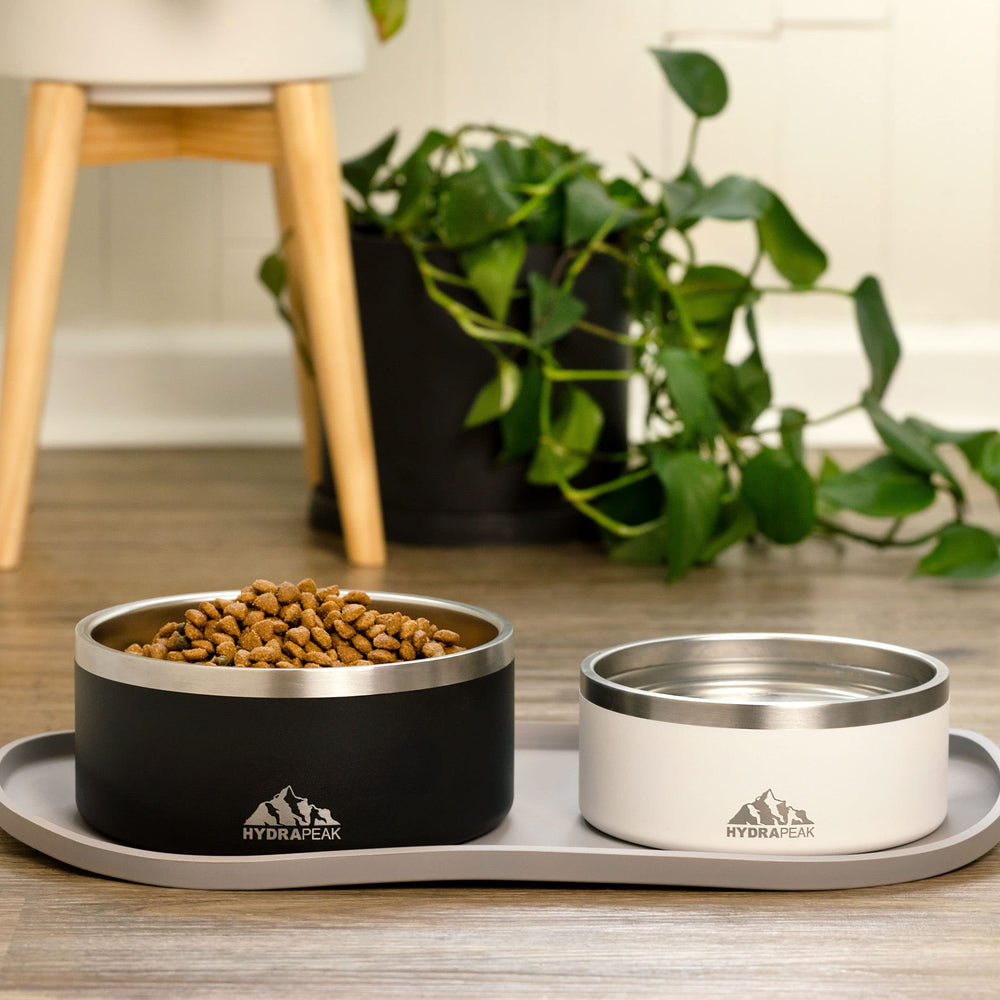 Hydrapeak dog bowl 32oz capacity suits small to medium dogs for quick meals.