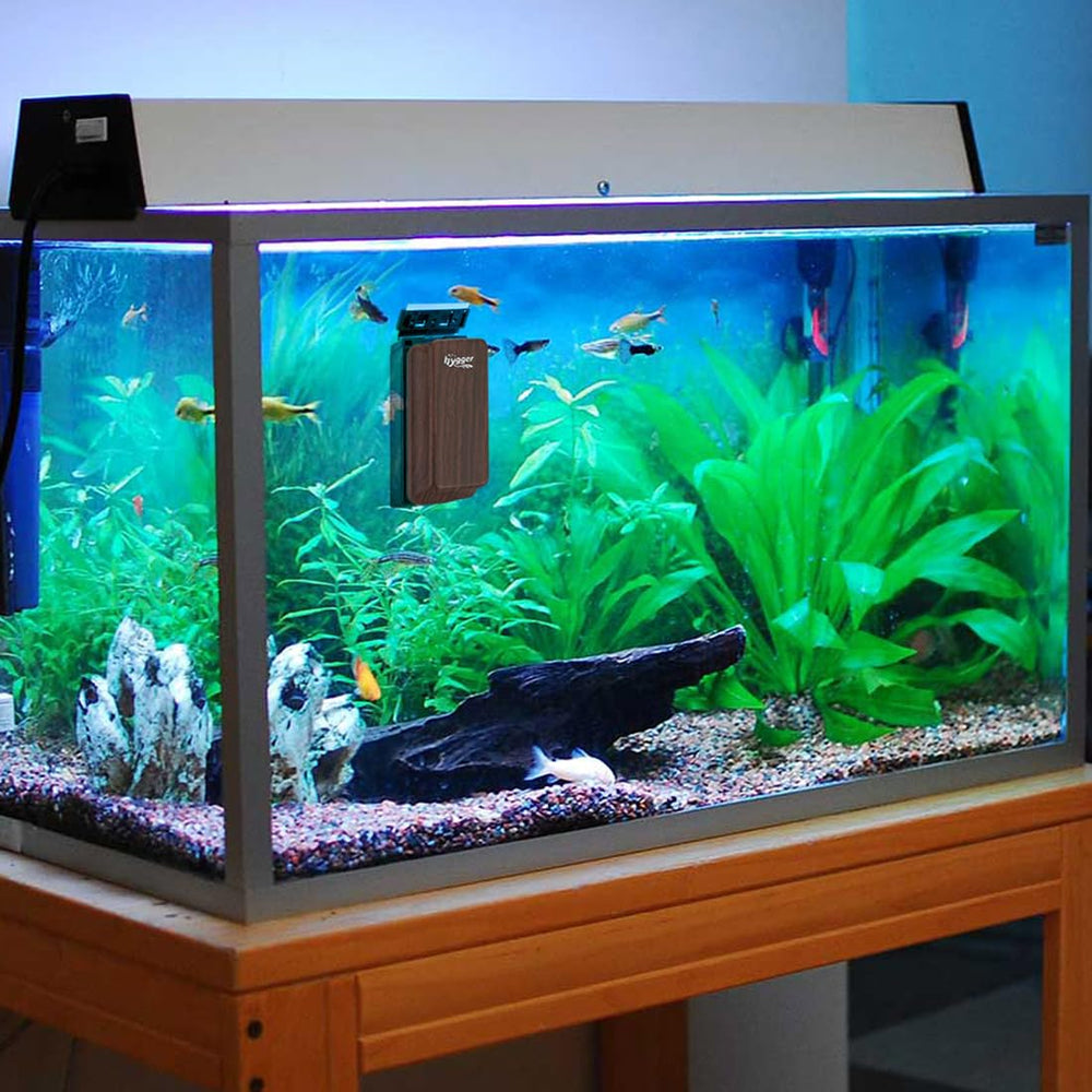 Hygger Aquarium Magnetic Cleaner metal blade in action for freshwater scrubbing