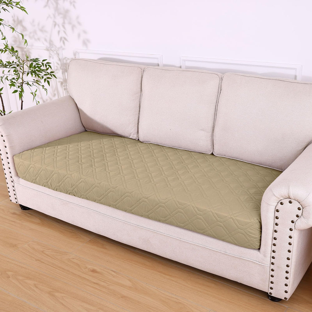 Hyha dual waterproof protection layer on blanket showing spill-proof shield for furniture.