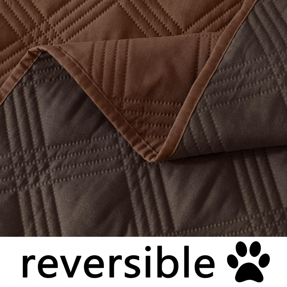 Hyha durable cover keeps furniture safe from paws and claws