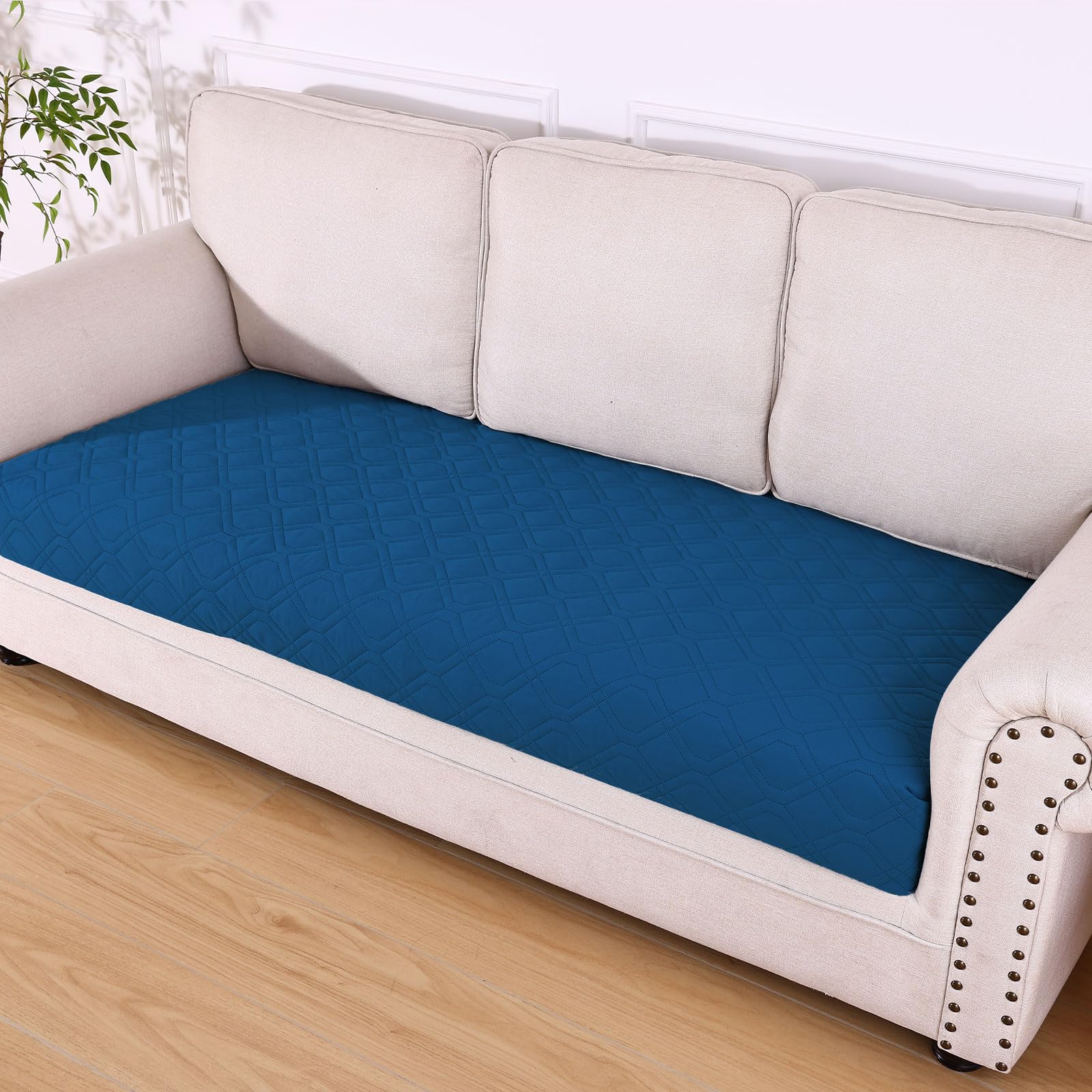 hyha waterproof dog bed blanket triple-layer design shown with inner film for added protection