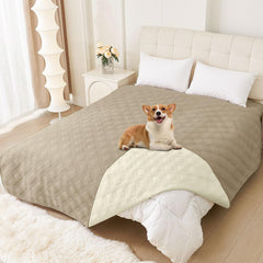 hyha waterproof dog blanket front view showing microfiber coating protects furniture from moisture