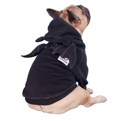 iChoue Bat Wing Dog Costume embroidery eyes close-up shows cute, eye-catching detail.