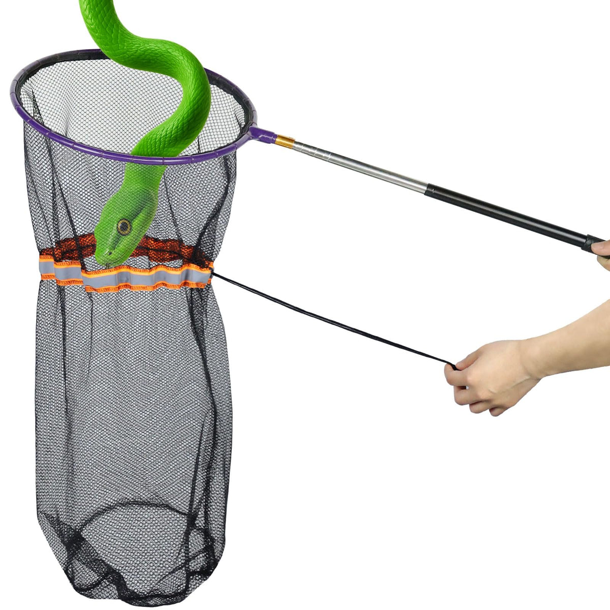 IC ICLOVER snake catcher net with extendable pole for safer distant capture.