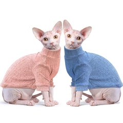 Idepet Sphynx hairless sweater fabric close-up showing soft fleece suitable for sensitive skin.