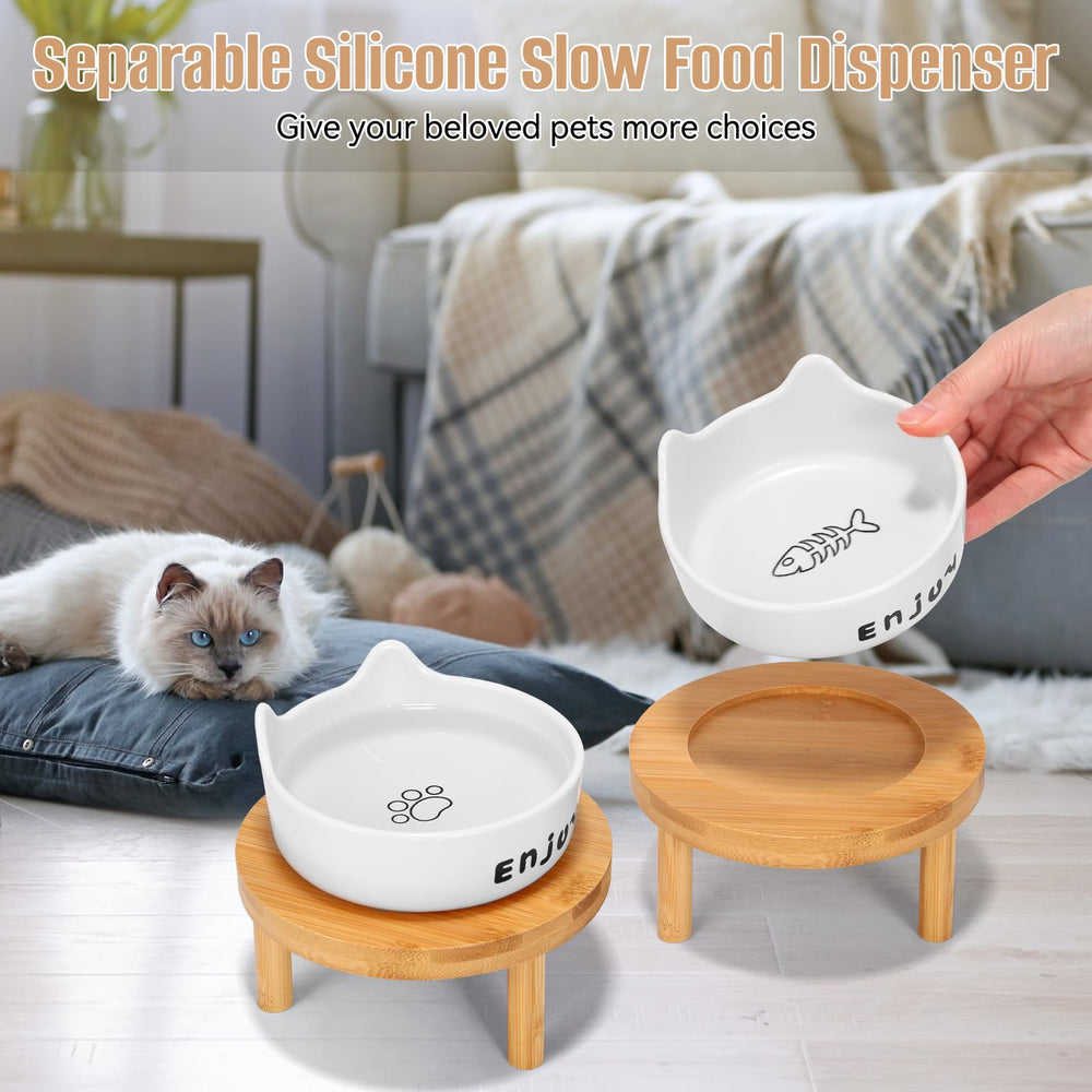 IKiKiCubee bamboo stand detail showcases natural finish and sturdy support.