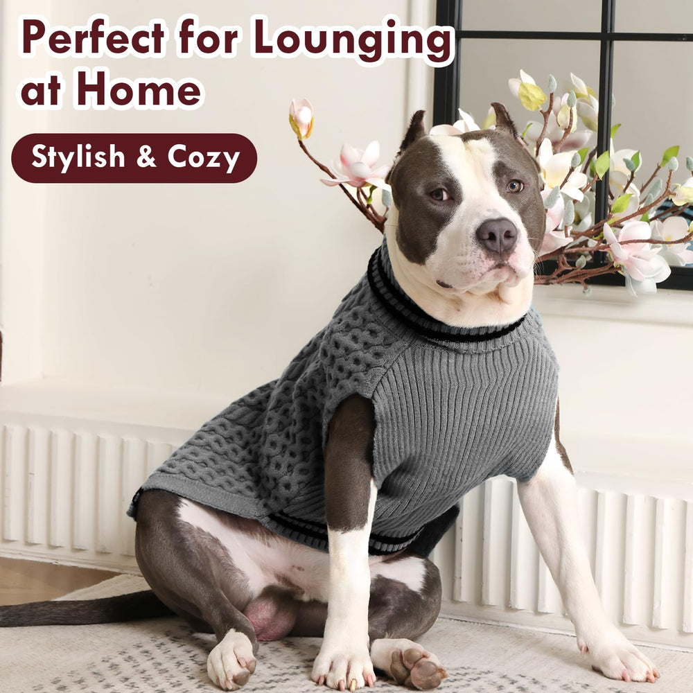 IKIPUKO dog sweater XL grey closeup fabric showcases soft, non-irritating fibers.