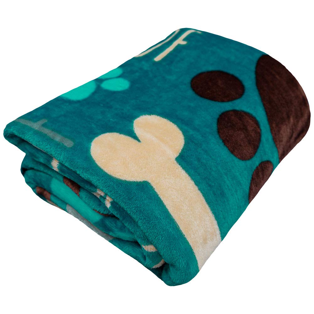 Infinity Republic Puppy Paws blanket dye-sublimated colors stay vivid after washes