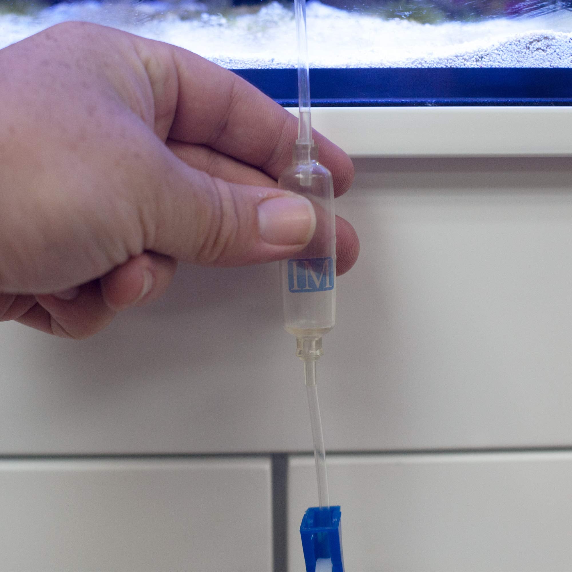 Innovative Marine Accudrip Acclimator diff drip lines for careful acclimation.