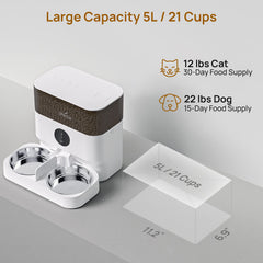 iPettie feeder with dual bowls and splitter setup for two-pet dining