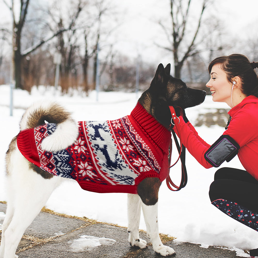 IPRAVOCI Christmas dog sweater care guide explains washing to preserve color and shape.