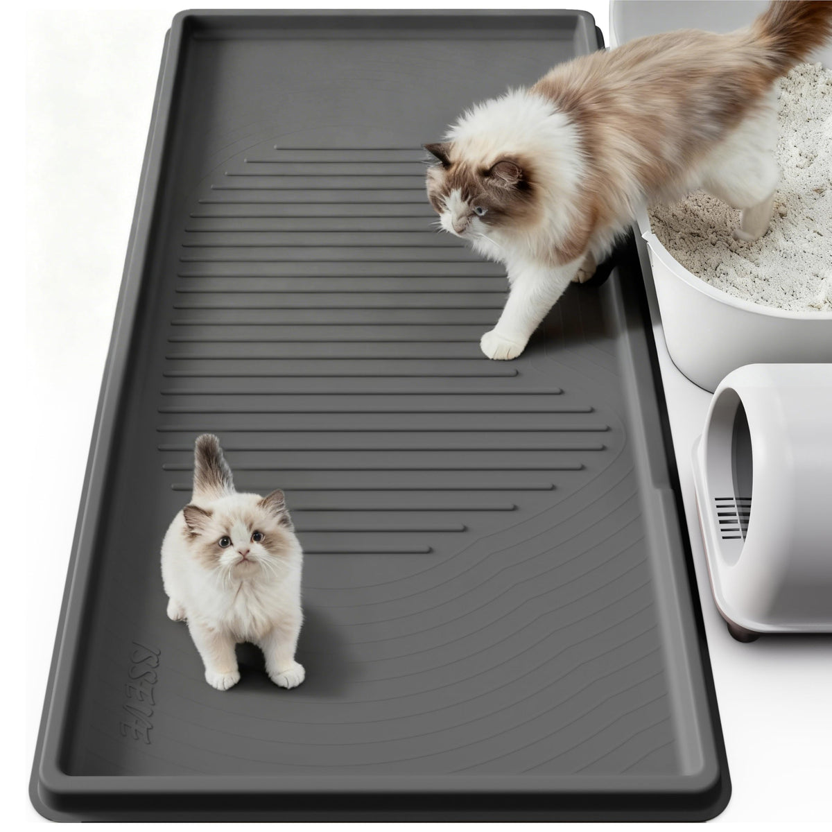 ISSEVE cat litter mat XXL coverage shows large surface for mess containment and floor protection.