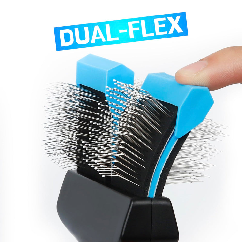 iToleeve Dual Flex design two-sided for detangling and fluffing.