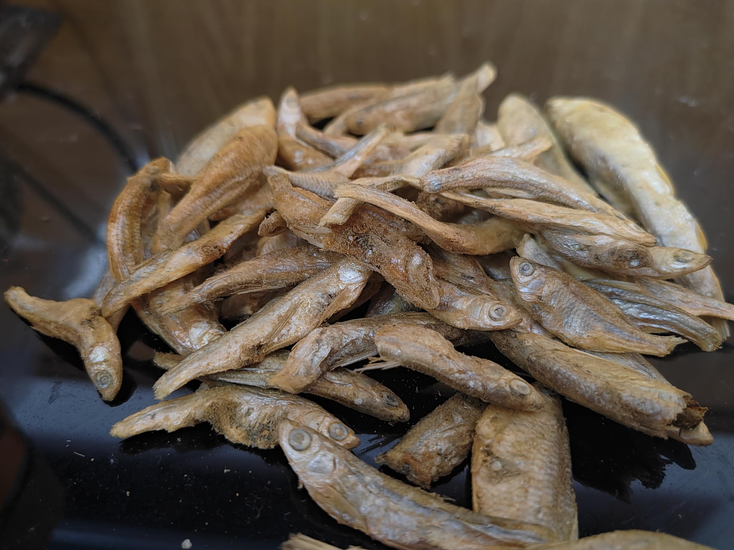 JADINGSFARM Minnows provide protein, calcium and omega-3 nutrients.