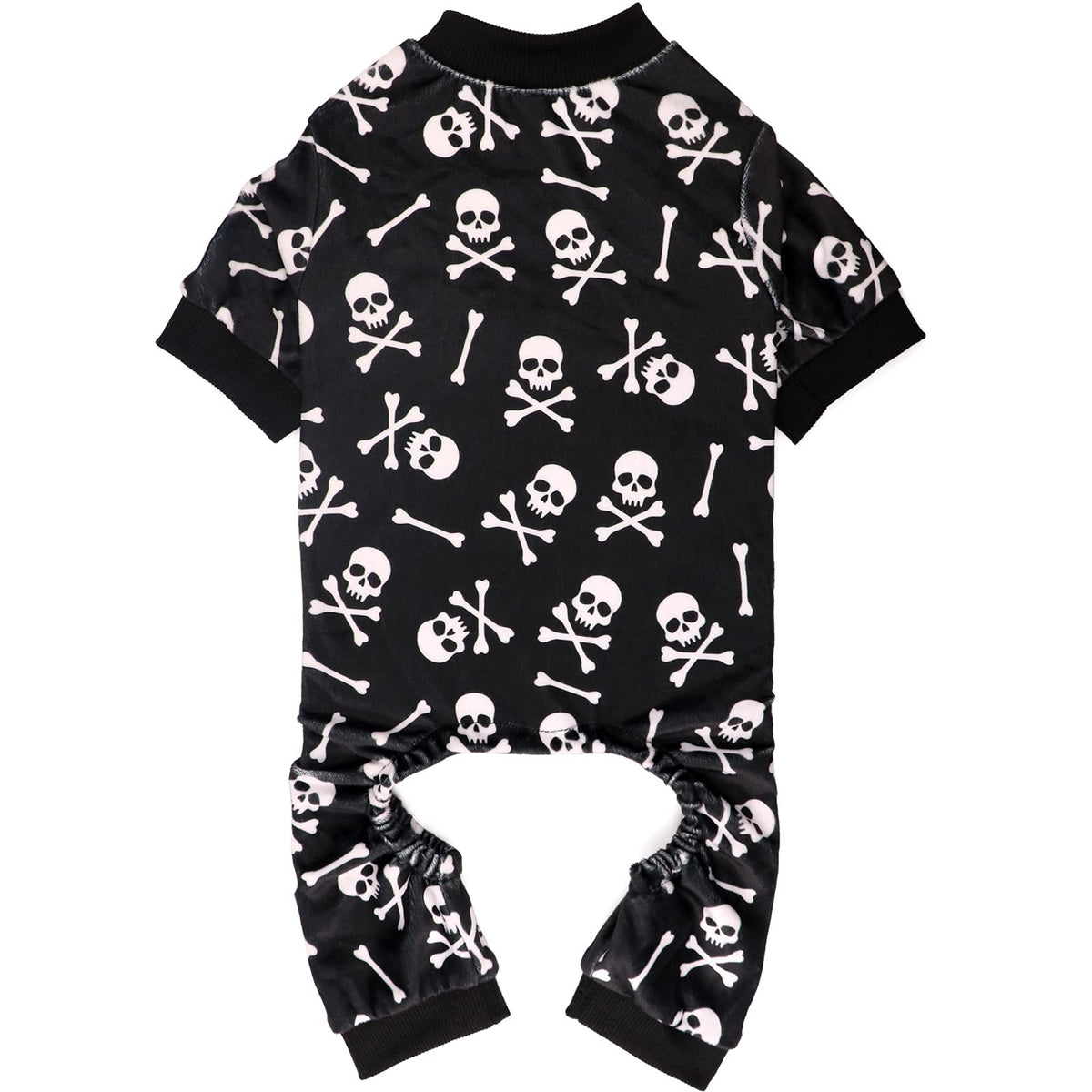Jamktepat dog pajamas with skulls crossbones pattern for festive style and cozy warmth.