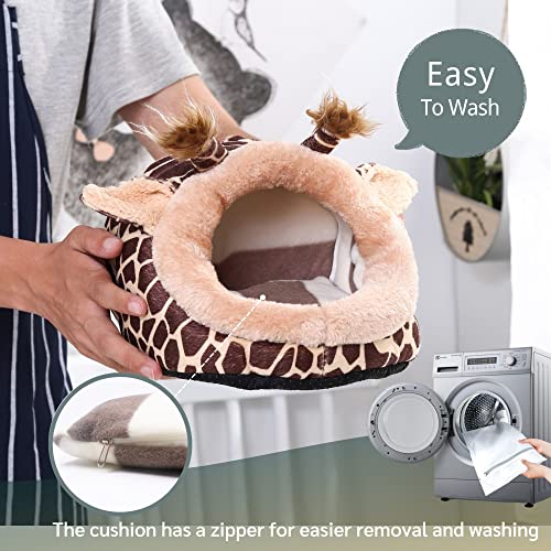 JanYoo Warmer Hedgehog Bed non-slip bottom keeps bed steady during play.