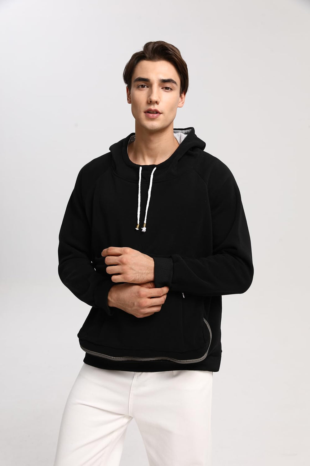 JMOREDEEP cat pouch hoodie soft fleece material for cozy wear.
