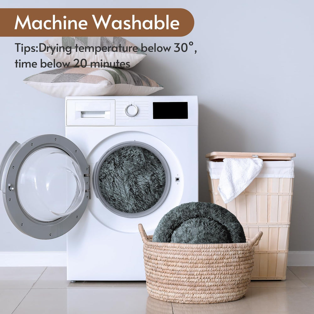JOLLYVOGUE bed is machine-washable for easy care and quick refresh.